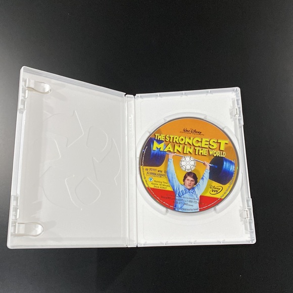 The Strongest Man in the World - DVD - Picture 3 of 4